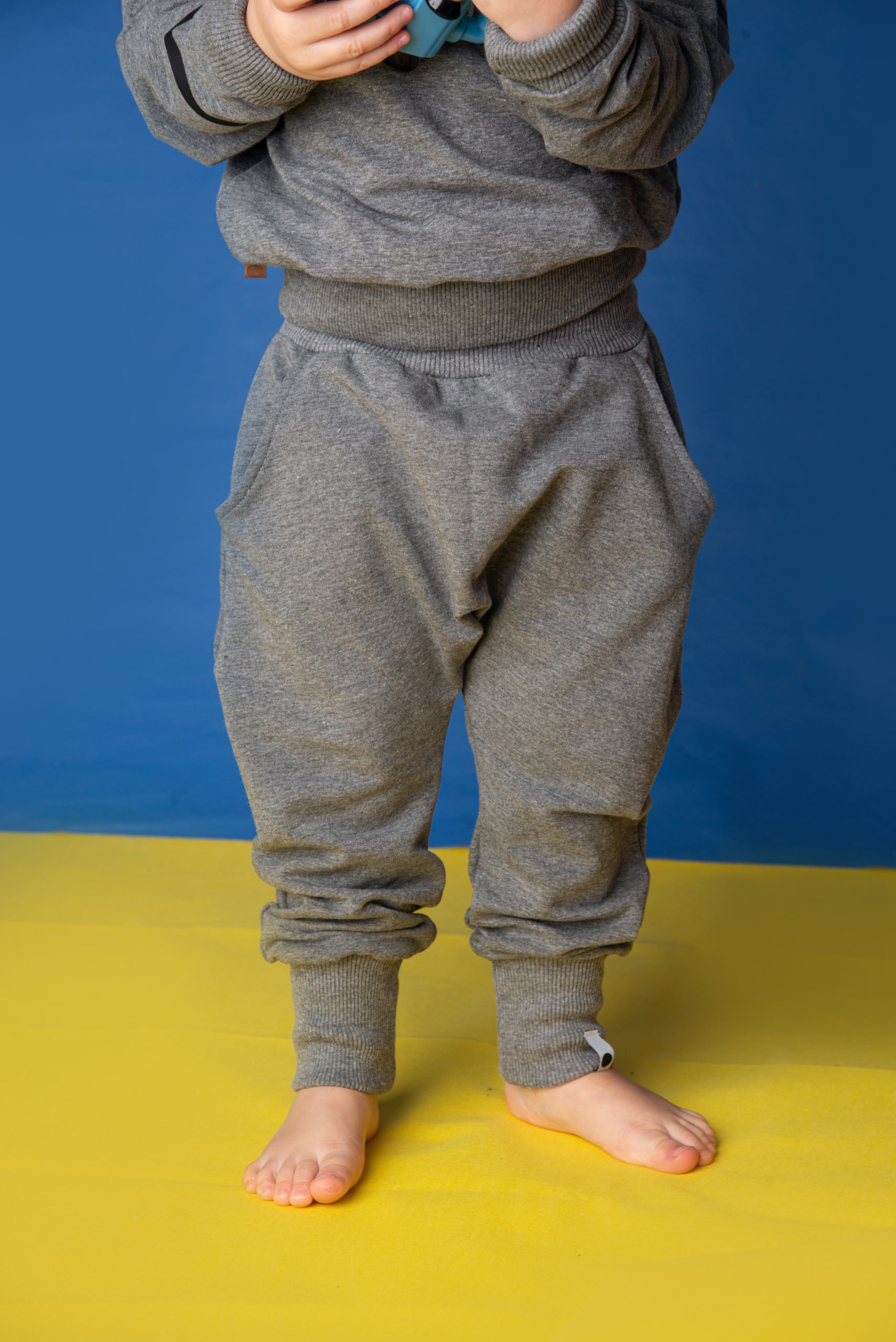 Pantalón Todas las Estaciones Gris Oscuro