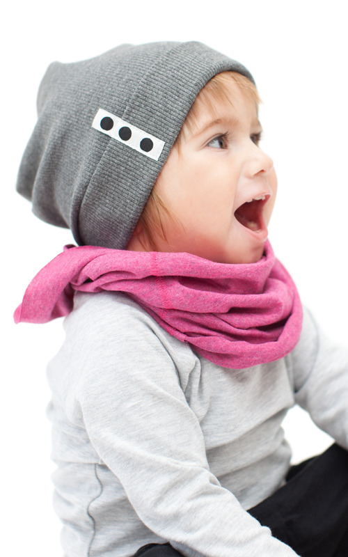 Gorro Ajustado - Gris Oscuro