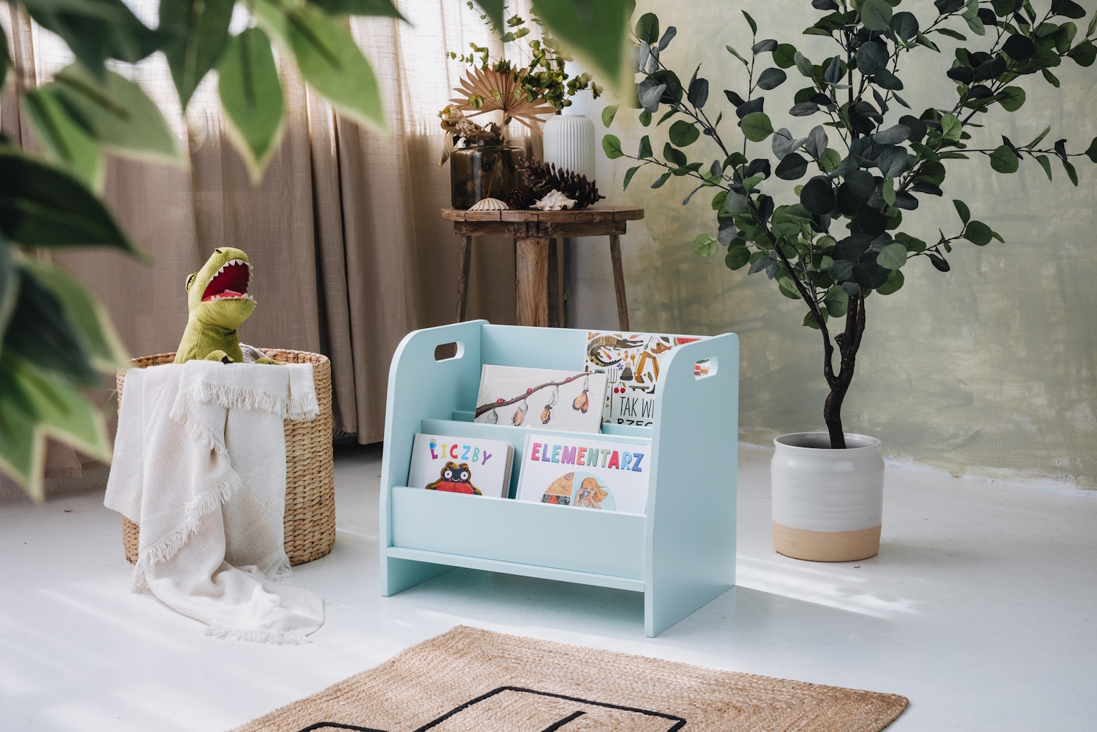 Montessori Librería baja