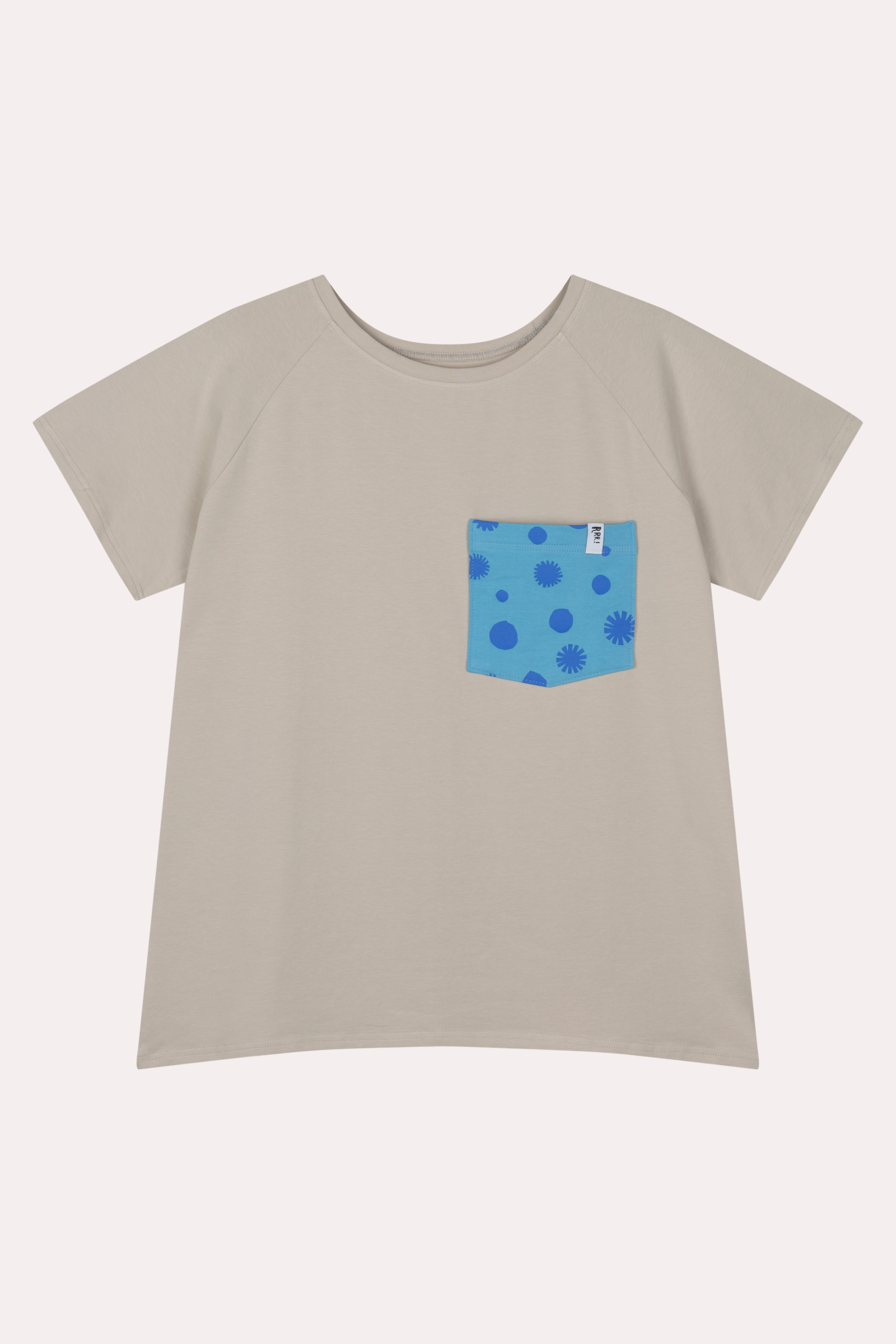 Camiseta beige con bolsillo de lunares para adultos